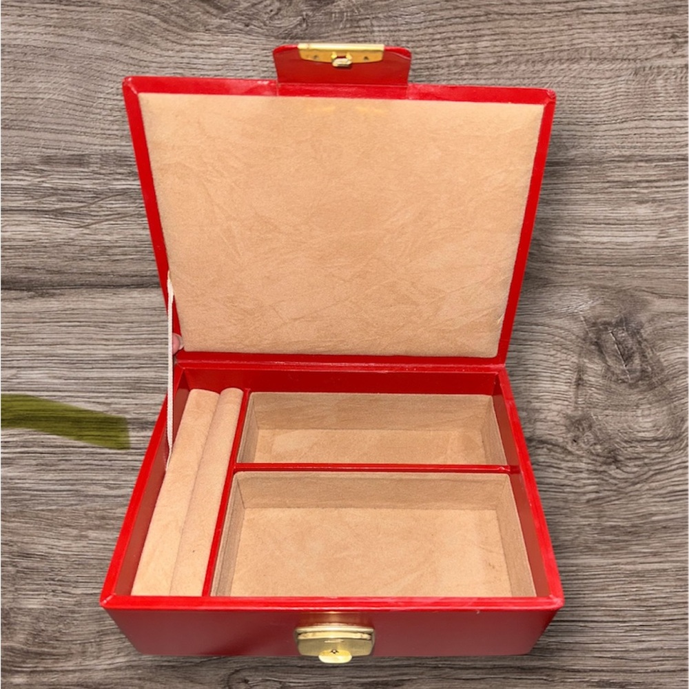 Red BUDD LEATHER Jewelry Box with Gold Clasp VINTAGE‎ 90’s